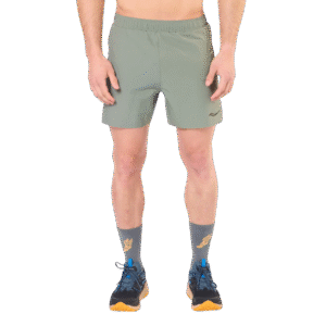 SHORT SAUCONY PEREGRINE 6 PULG MEN